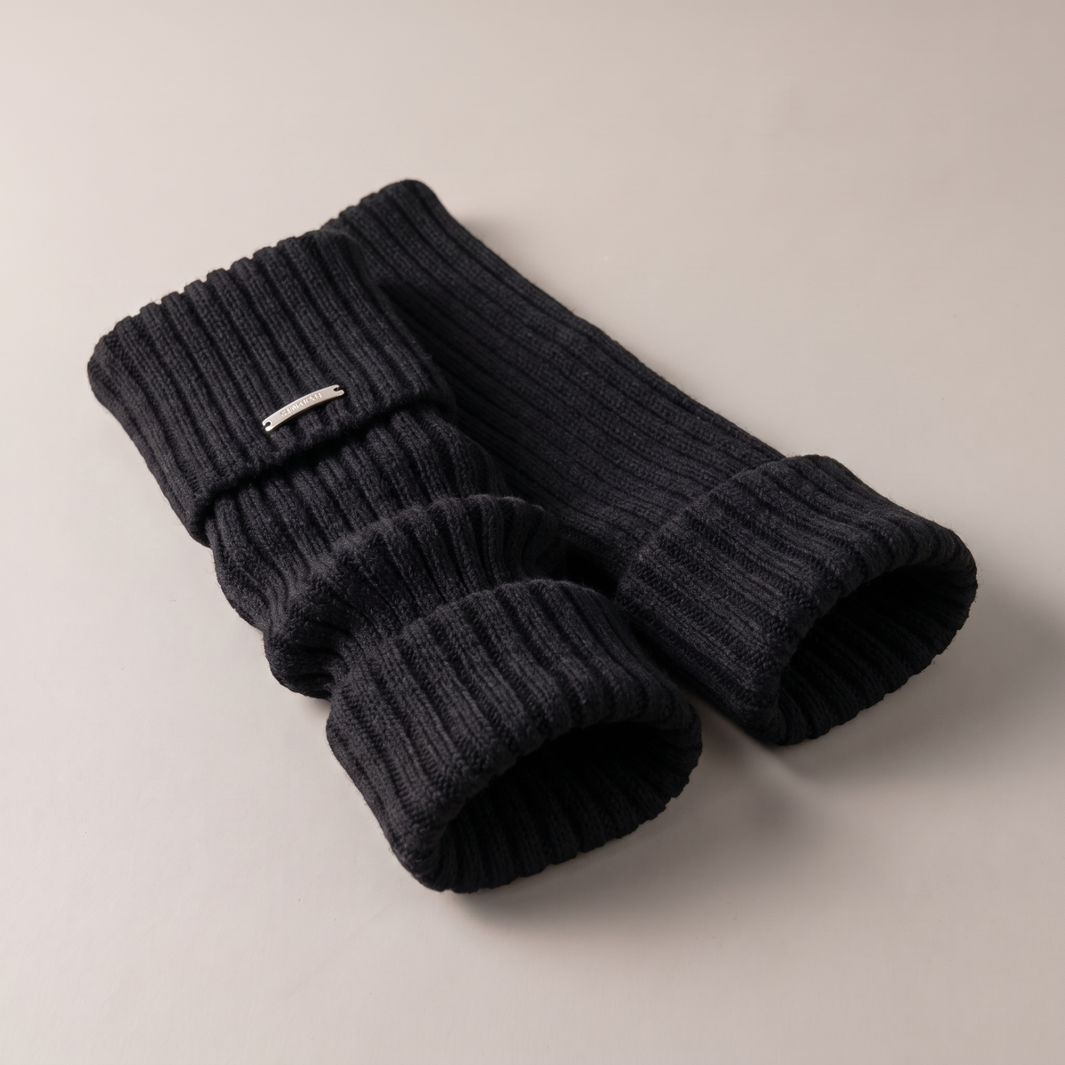 The Ribbed Leg Warmers